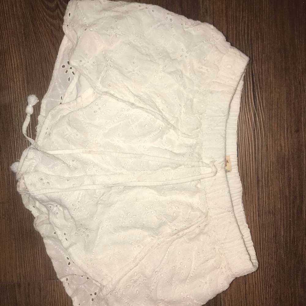 White crochet hollister shorts
